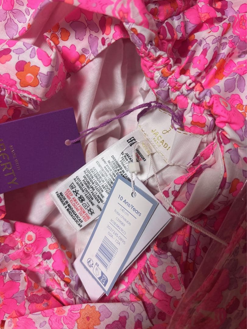 新品　Jacadi × LIBERTY 花柄　フリルスリーブ ワンピース 10A