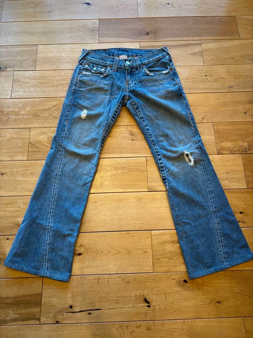 True Religion フレアデニムパンツ