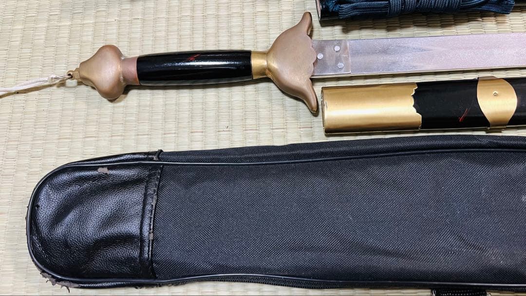 模造刀 太極拳 剣 大刀 脇差 まとめ売り キャリングケース 251130-3