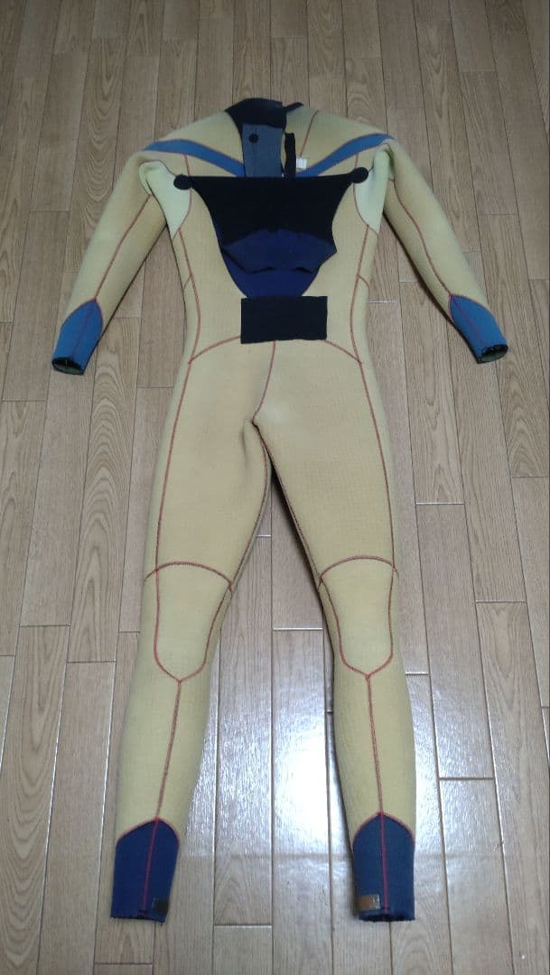 ウェットスーツ ５×３ セミドライ