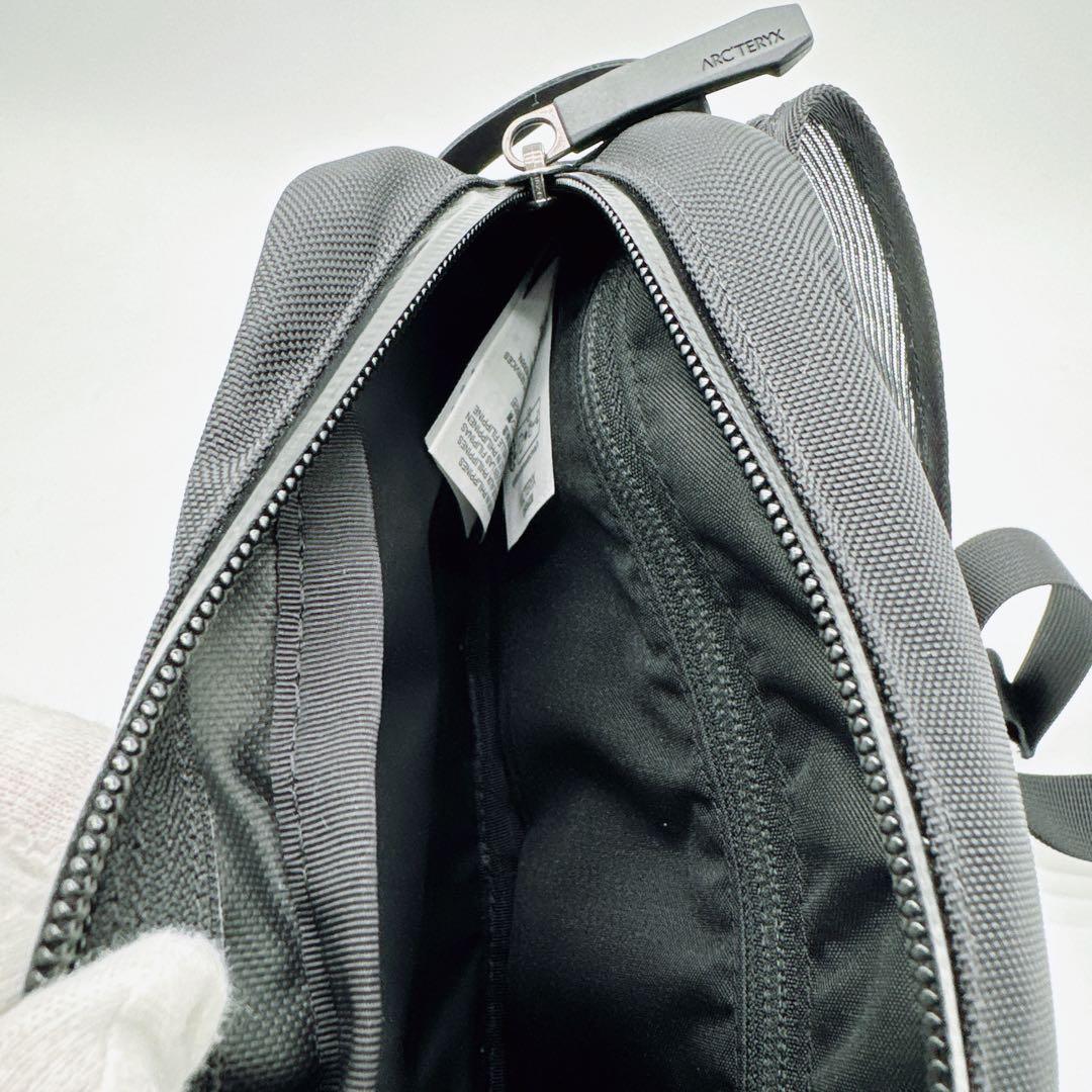 【ARC'TERYX】ARRO WAIST PACK ボディバッグ ブラック
