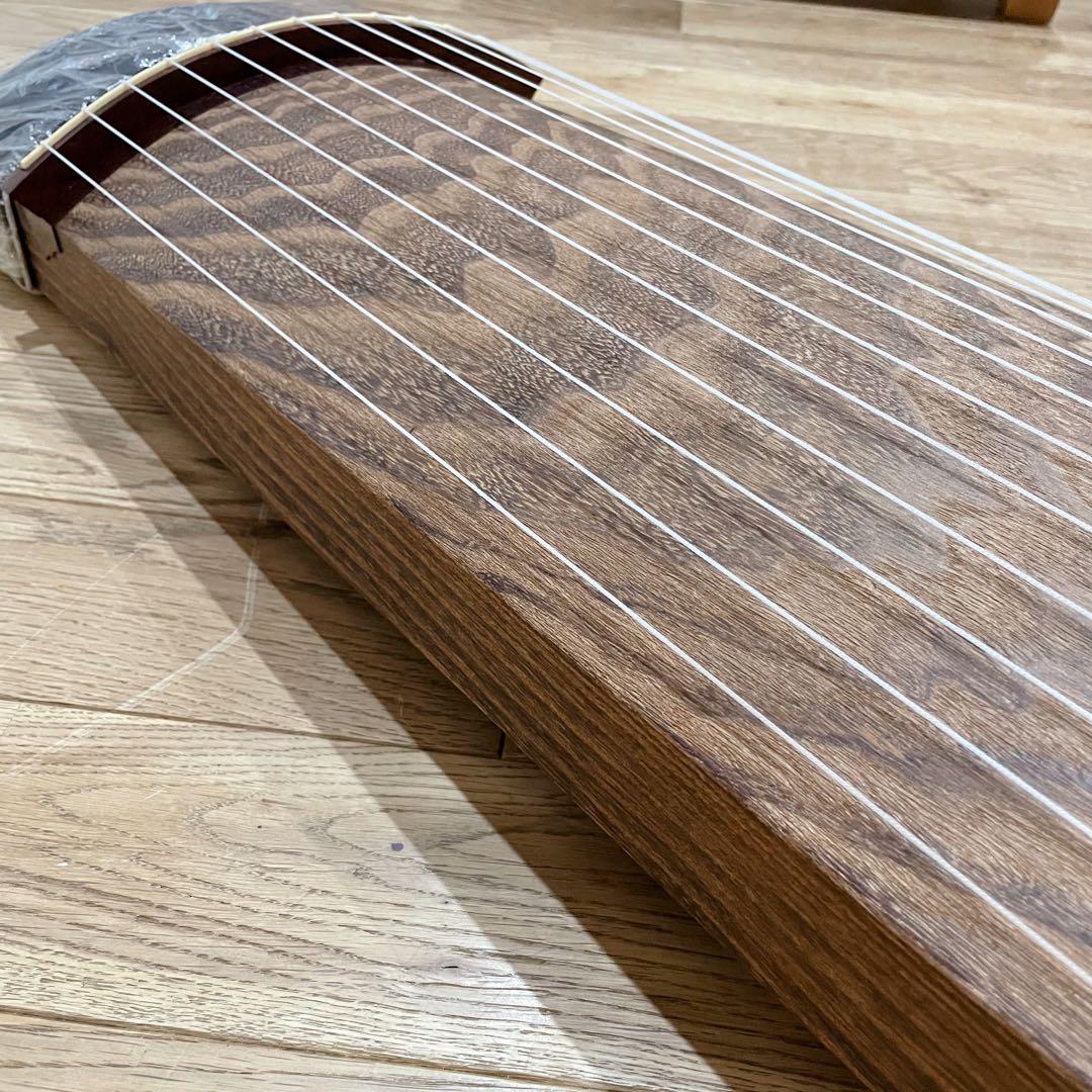 【ほぼ未使用】高級琴 箏 13弦 くり甲 綾杉彫り 琴 豪華 蒔絵 玉緑包み柏葉