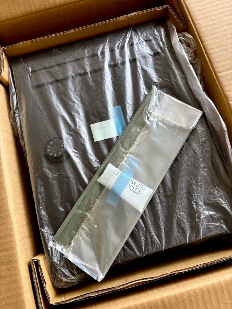 新品パナソニック クリアスFF 「鋳鉄ブラック」壁付けポスト鍵付き 戸建ポスト