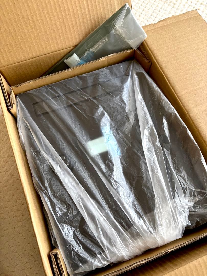 新品パナソニック クリアスFF 「鋳鉄ブラック」壁付けポスト鍵付き 戸建ポスト