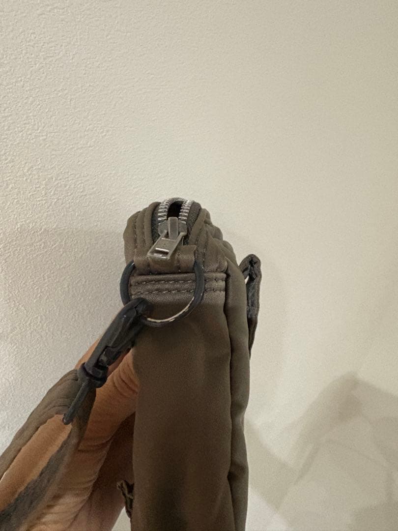 PORTERポーター　タンカー　ショルダーバッグ カーキグレー茶