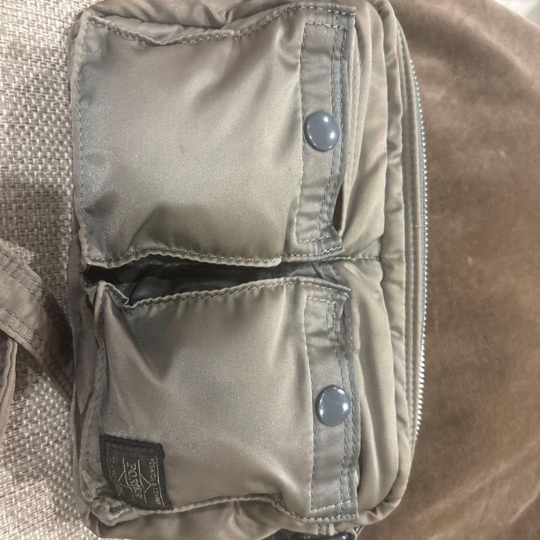 PORTERポーター　タンカー　ショルダーバッグ カーキグレー茶