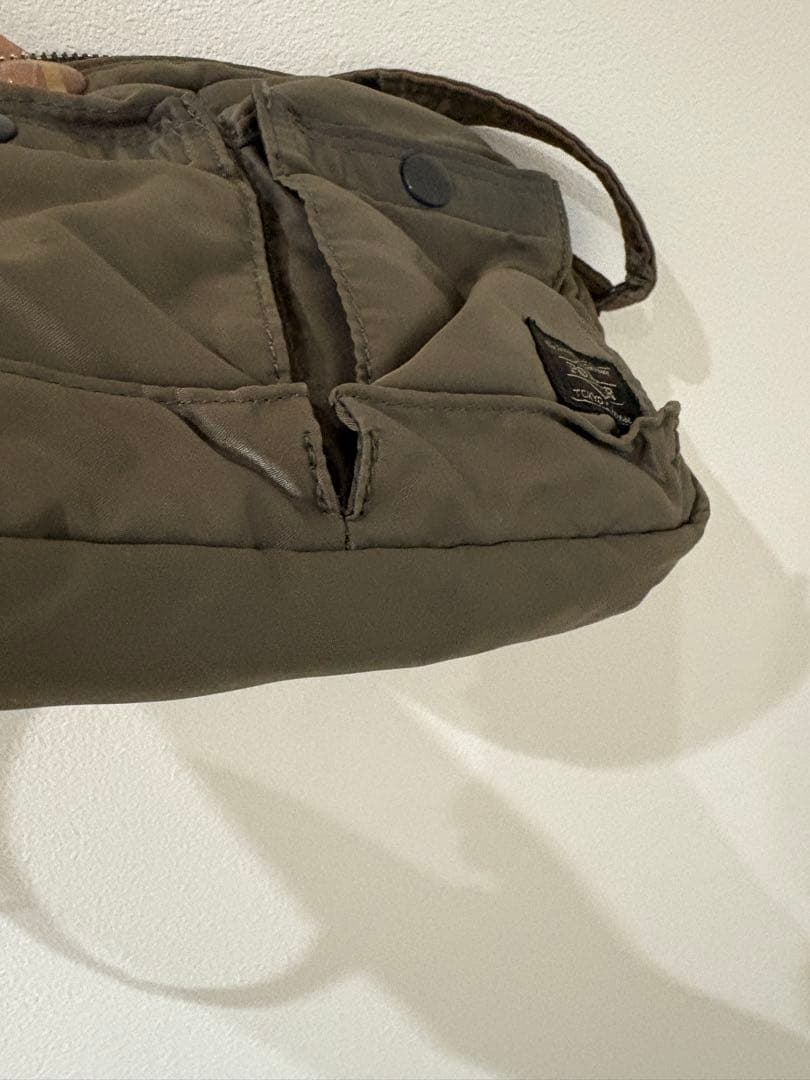 PORTERポーター　タンカー　ショルダーバッグ カーキグレー茶