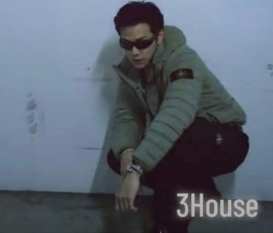 Stone  ダウンジャケット　ストレッチ　ブラック　XL