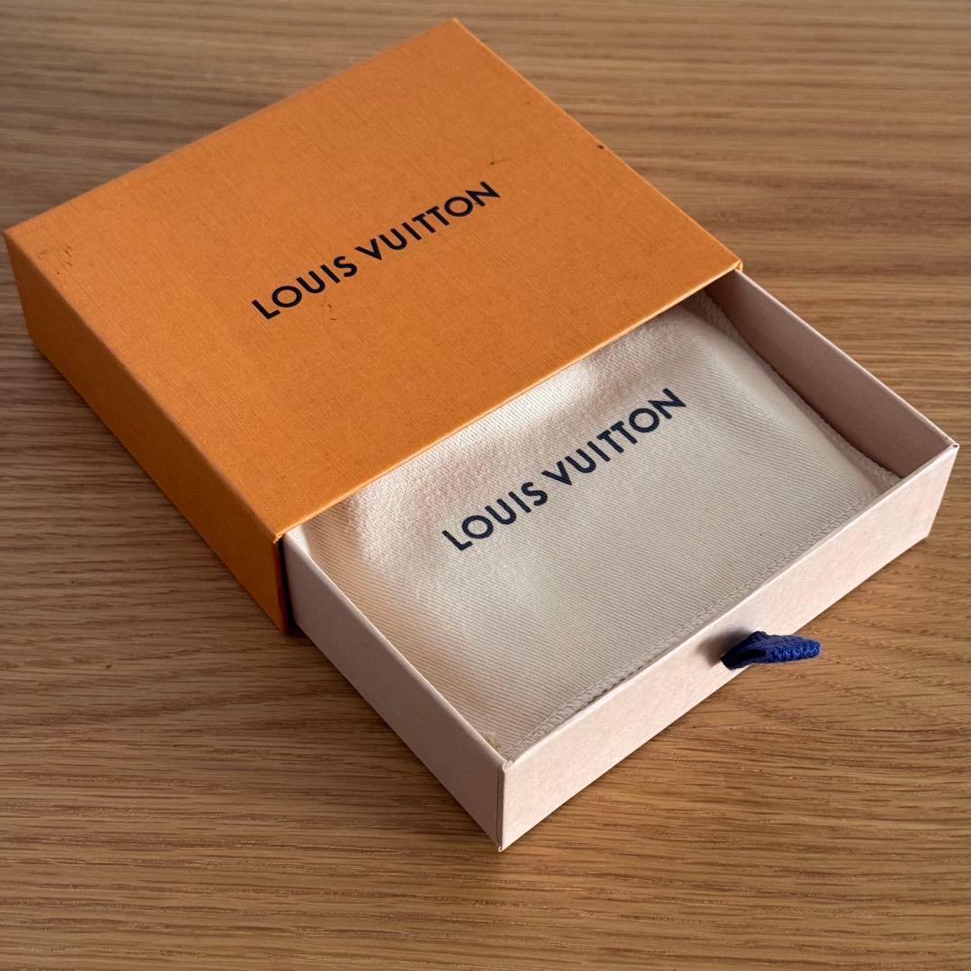 だいきち　ルイヴィトン ダミエ ジッピーパース ピンク NFCタグ