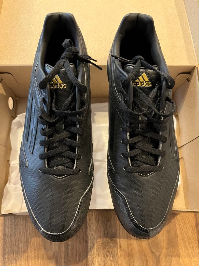 adidas 野球用スパイク