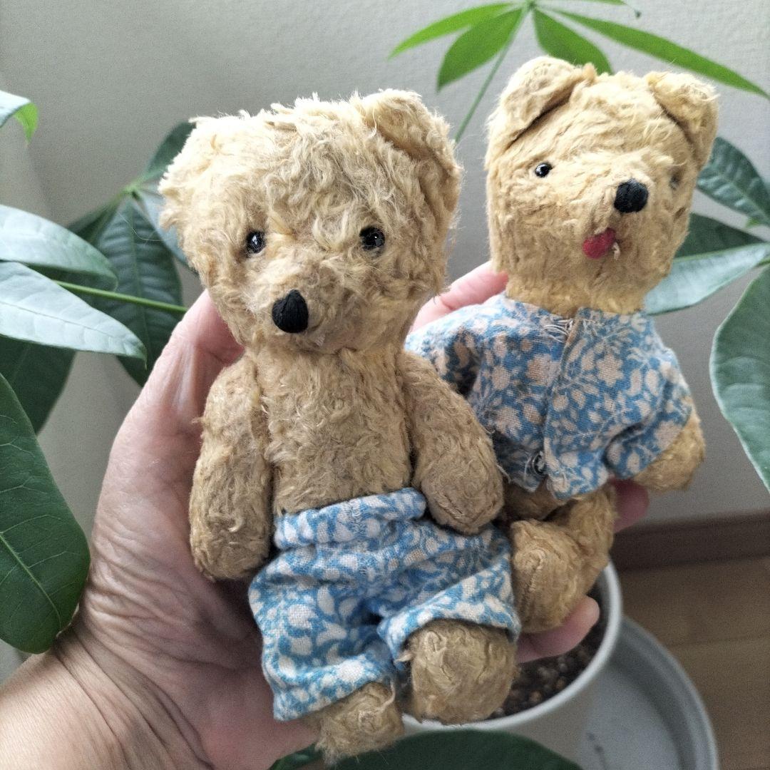 ★注意★出品は左のベアのみ。右のベアは販売済み　イギリス　ビンテージ　ベア