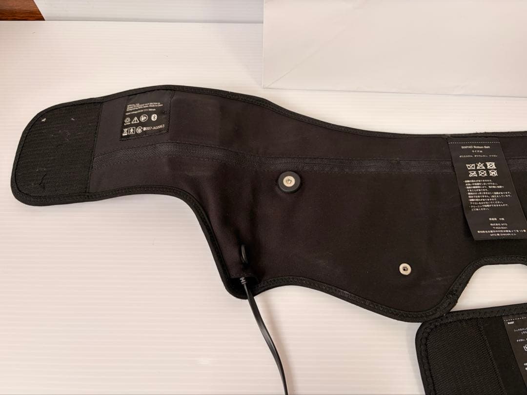 【箱説明書あり】SIXPAD EMSトレーニングベルト　ボトムベルト