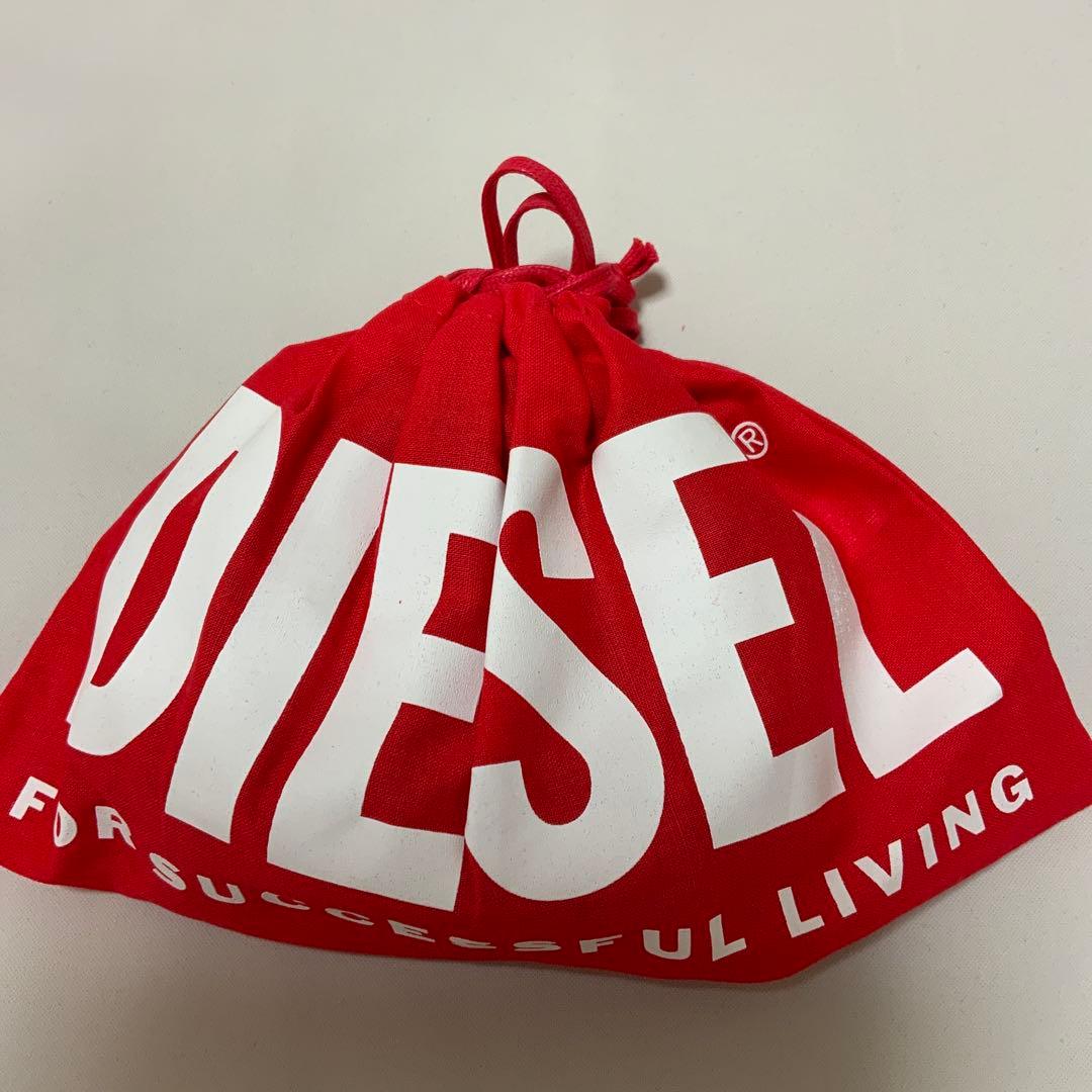 洗練されたデザイン DIESEL　Dロゴベルト　B -1DR　ブラック　訳あり