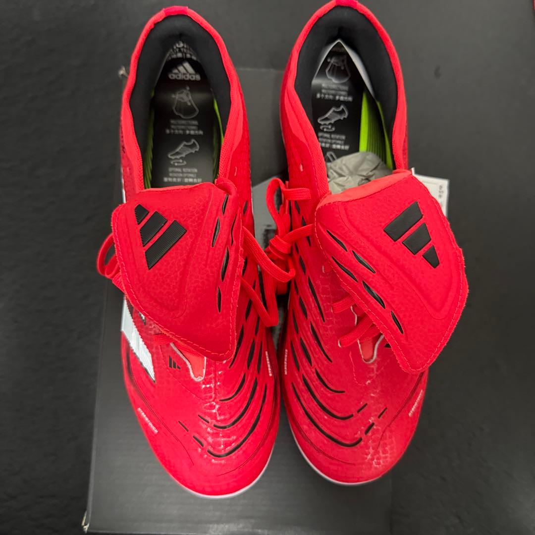 アディダスプレデター