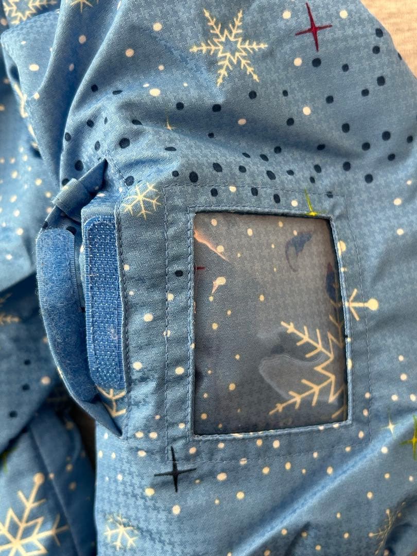 phenixフェニックス　スキーウェア　子供用　100cm（サイズ調節可）