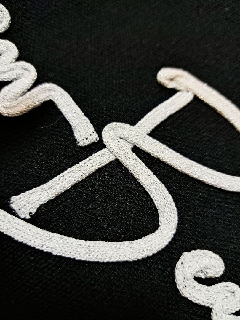 new balanceレデースセーター