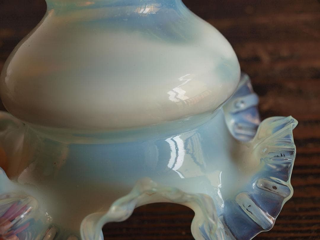 オパールガラス フリルガラス ランプシェード レトロ オパールセント/K135