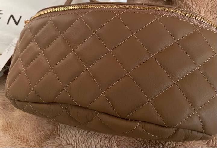 ブルーデイジー様【IENA】AULENTTI/オウレンティ BODY BAG kyoto