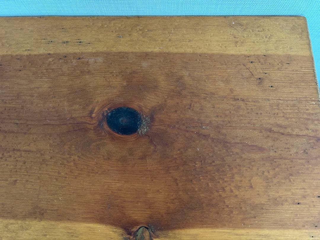 アイアンと木製の机　デスク