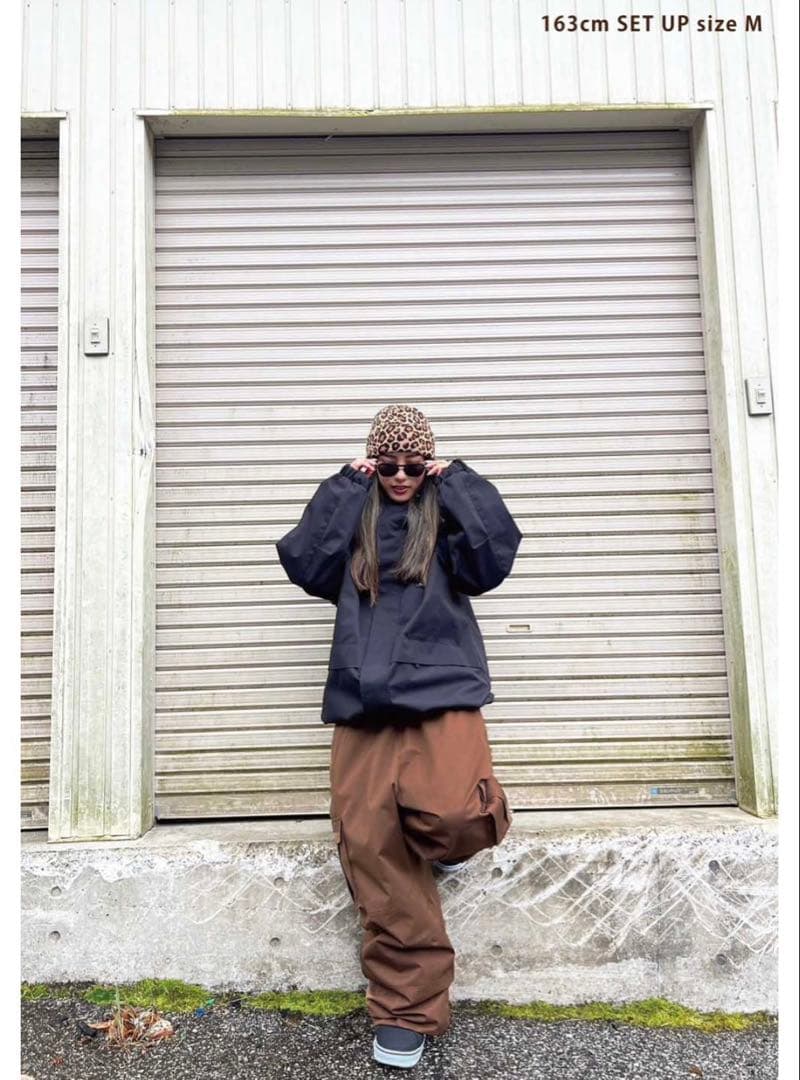 HIMANI　スノボウェア