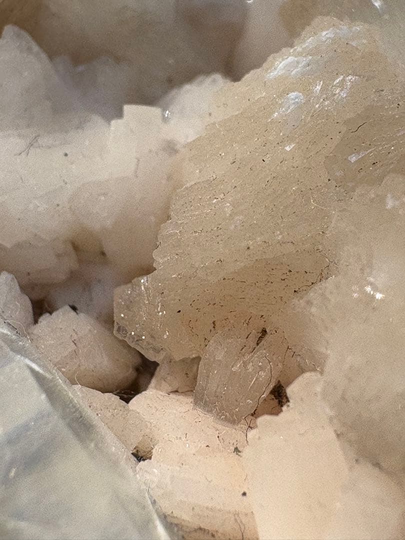 匿名発送】インド産 スティルバイト、カルサイト他共生原石