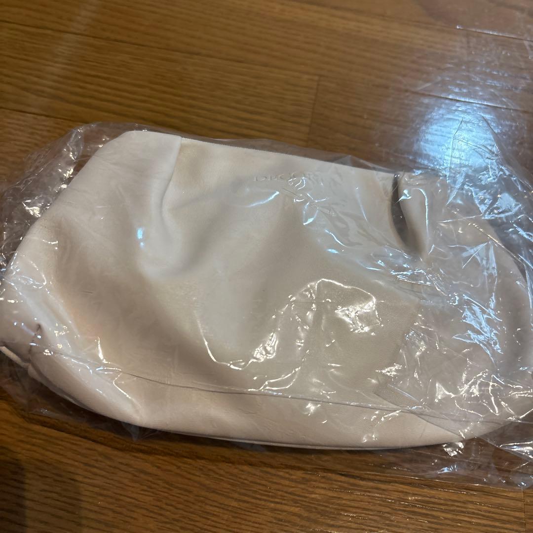 ファンデーション LANCOME BLANC EXPERT CUSHION BO-01