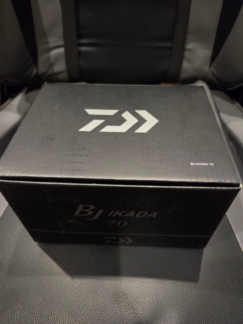 Daiwa BJ IKADA 70 ゴールド/レッド