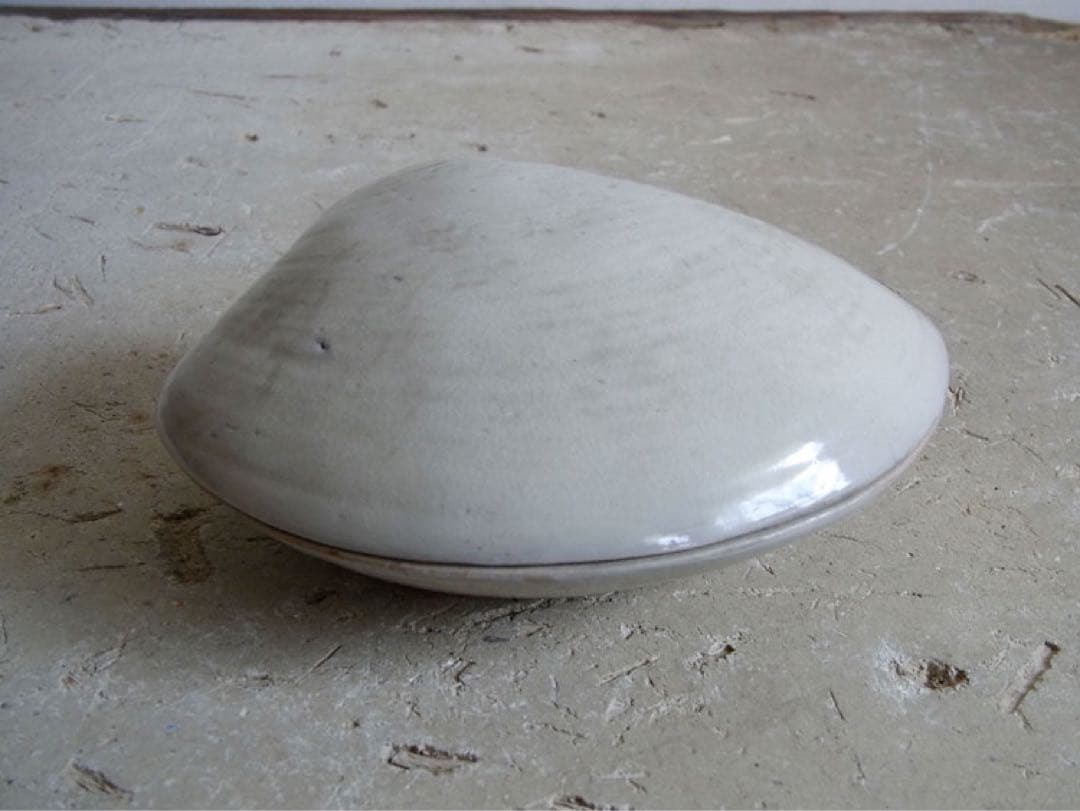 【相馬焼】皿　向付　器　蛤型　松葉図　結婚祝い　金婚式　銀婚式　還暦祝い　古希祝