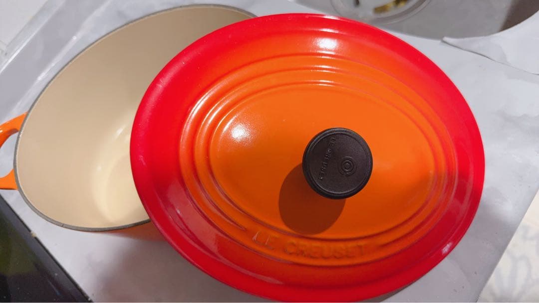 【最終値下げ】ル・クルーゼ　ココット　オーバル25cm