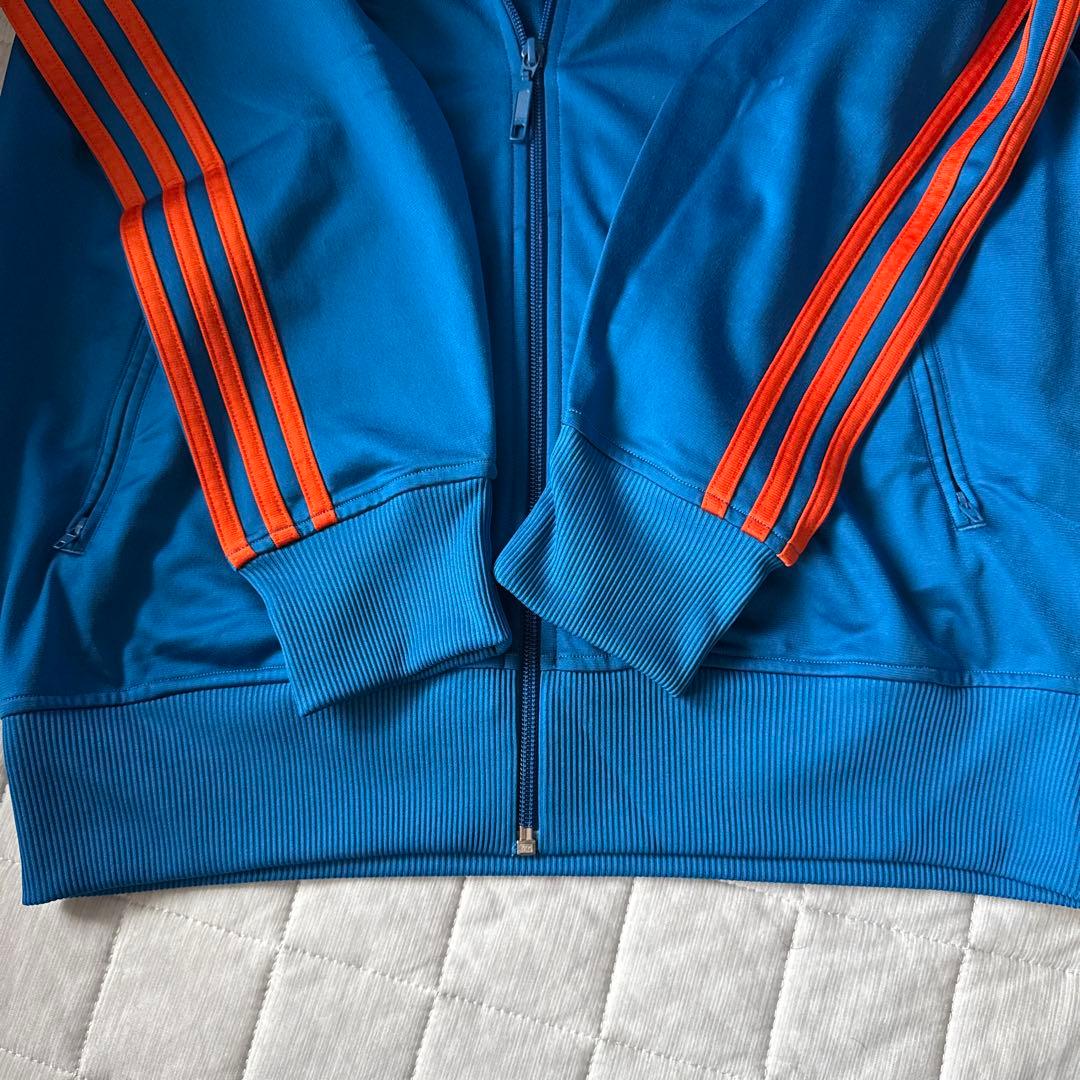 adidas トラックジャケット 青 オレンジ