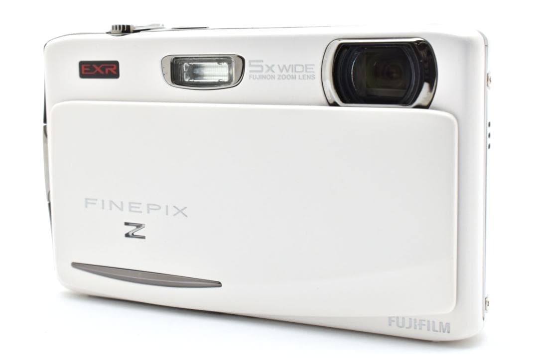 【極美品】FUJIFILM FINEPIX Z950EXR ホワイト　新品級！