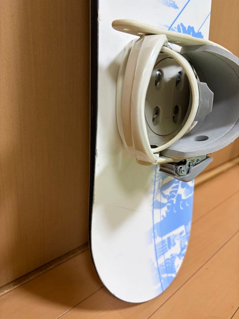 IGNIO スノーボード ビンディング付き　子供用