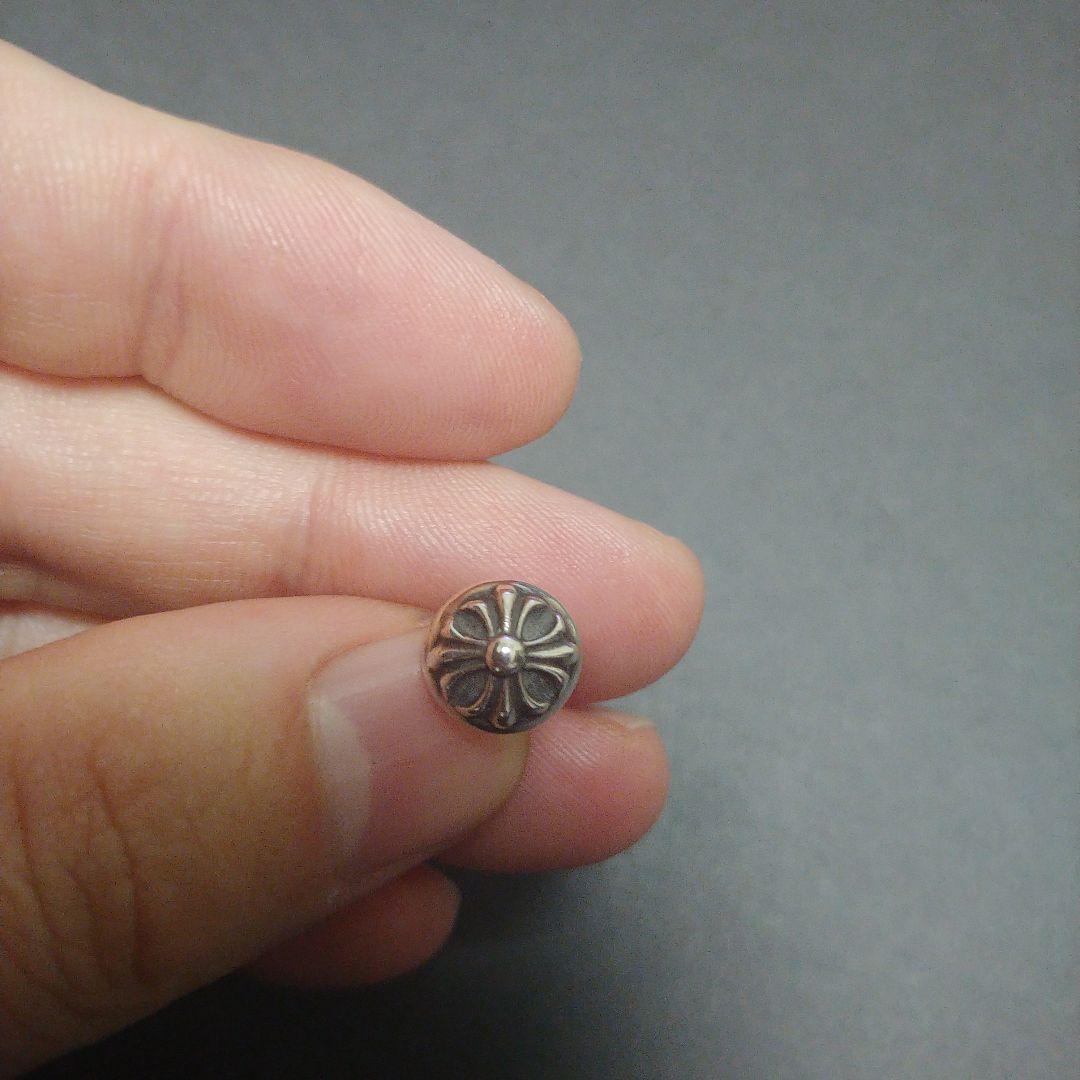 CHROME HEARTS クロスボールスタッドピアス