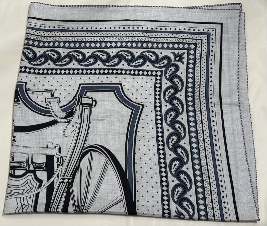 新品同様　美品　エルメス　カレジェアン　カシシル　140 四輪馬車の車輪