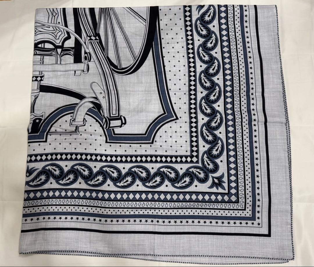 新品同様　美品　エルメス　カレジェアン　カシシル　140 四輪馬車の車輪