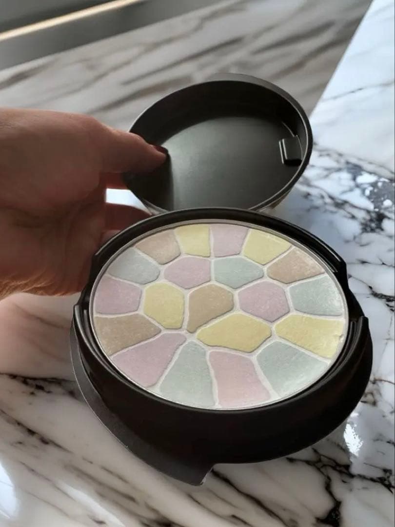 エレガンス　ラ プードル オートニュアンス リクスィーズⅣ レフィル