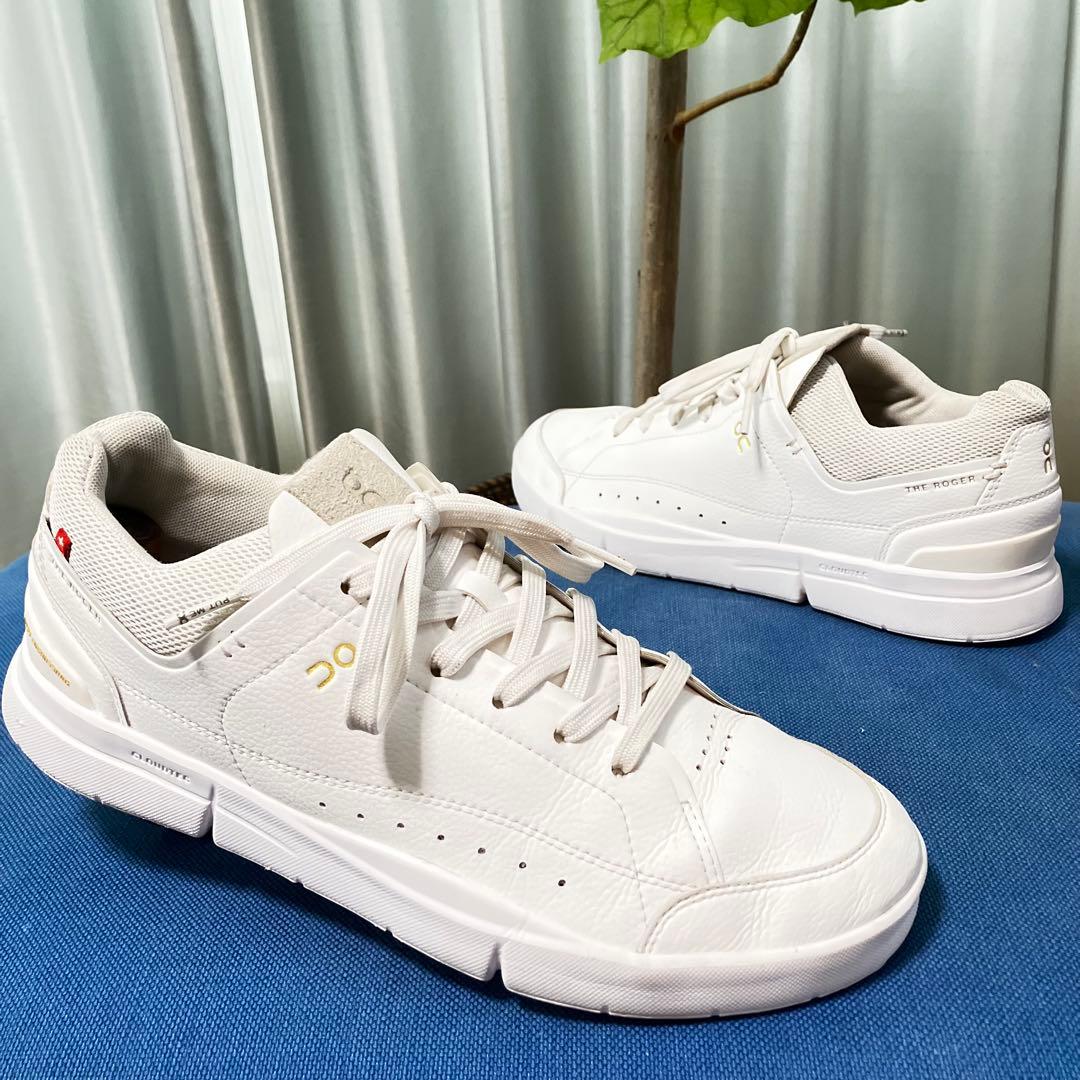 On THE ROGER オン ロジャー センターコート ホワイト 27cm