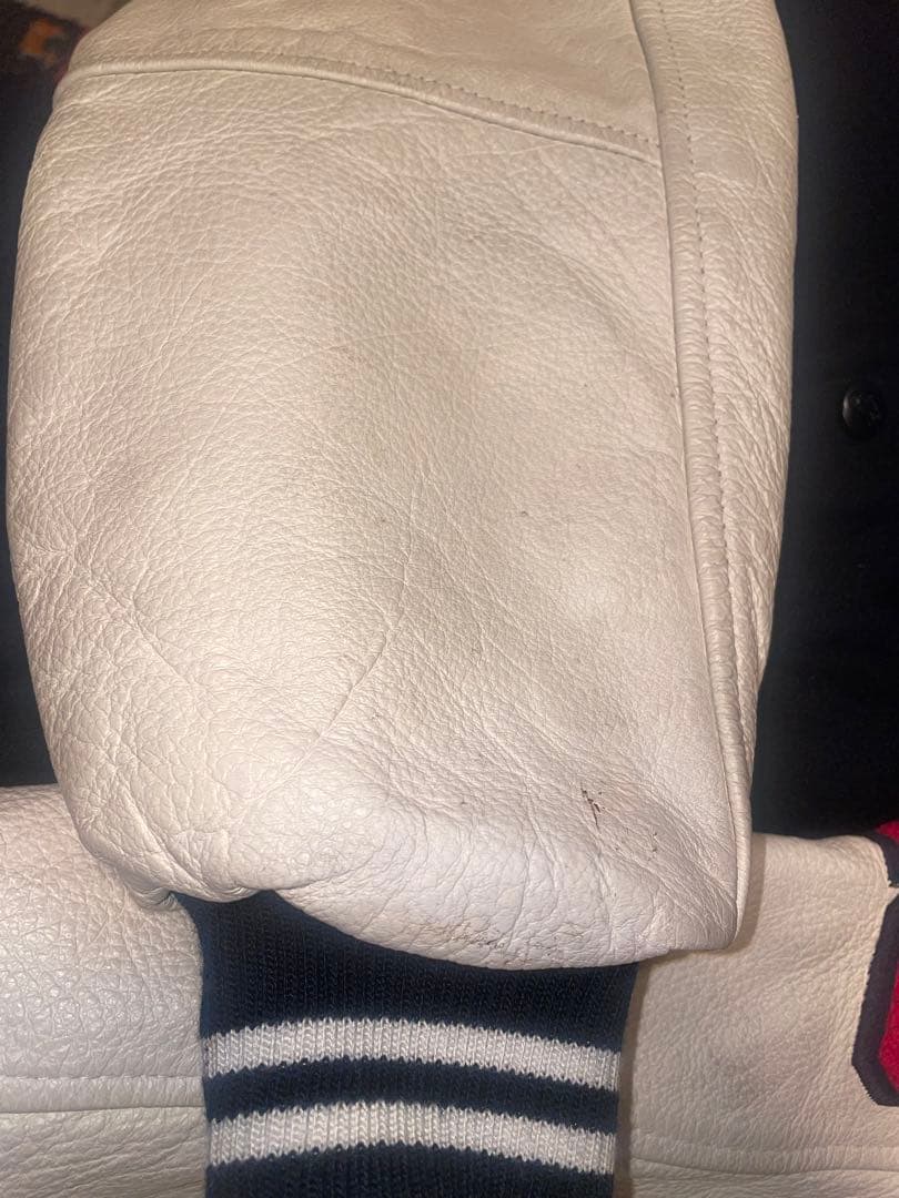 Nike Jordan スタジャン 23