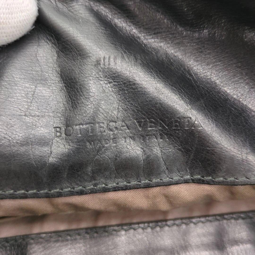 ボッテガヴェネタ イントレチャート ショルダーバッグ メッセンジャー 黒