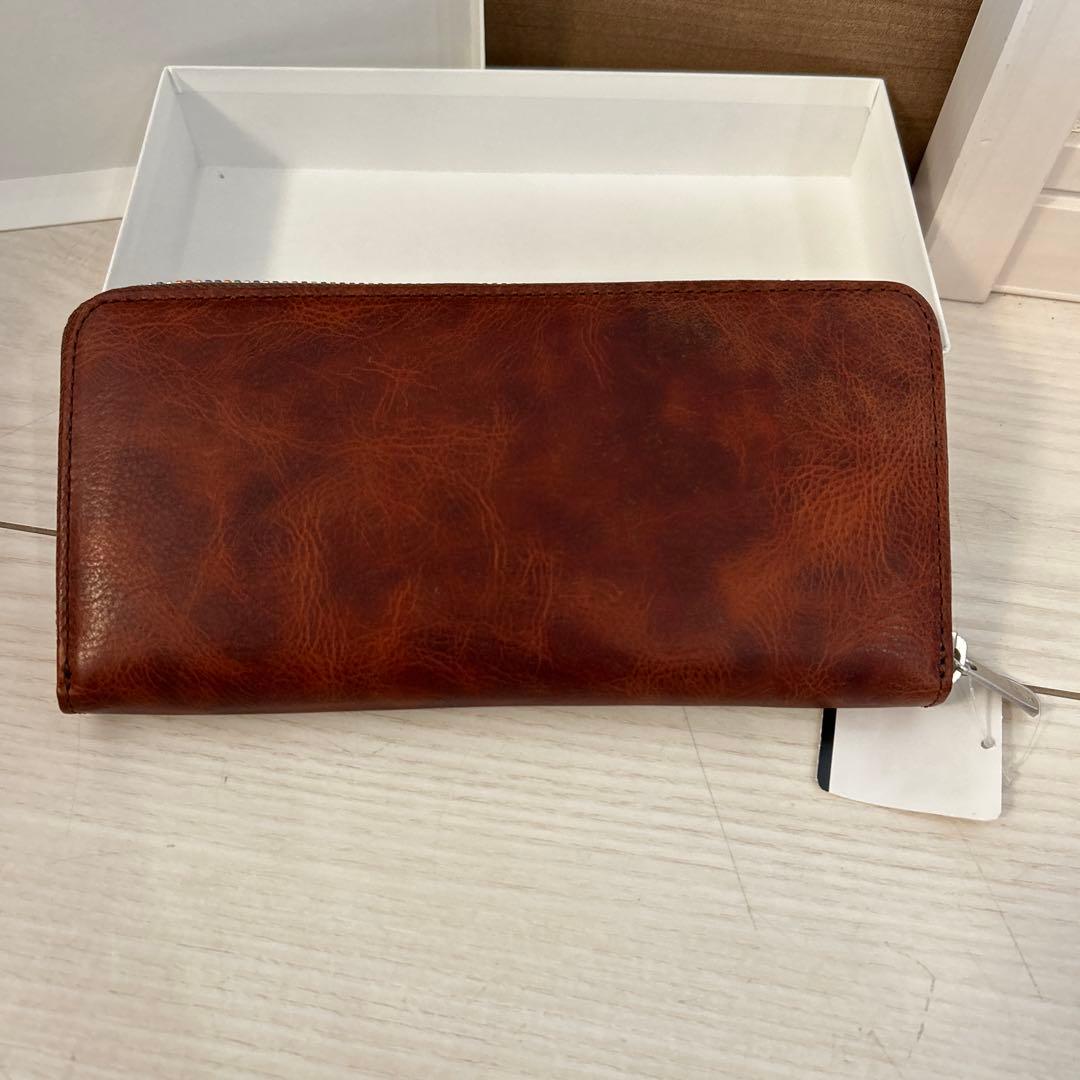 【未使用】スヌーピー 本革　長財布　型押し　ラウンドファスナー　箱入り