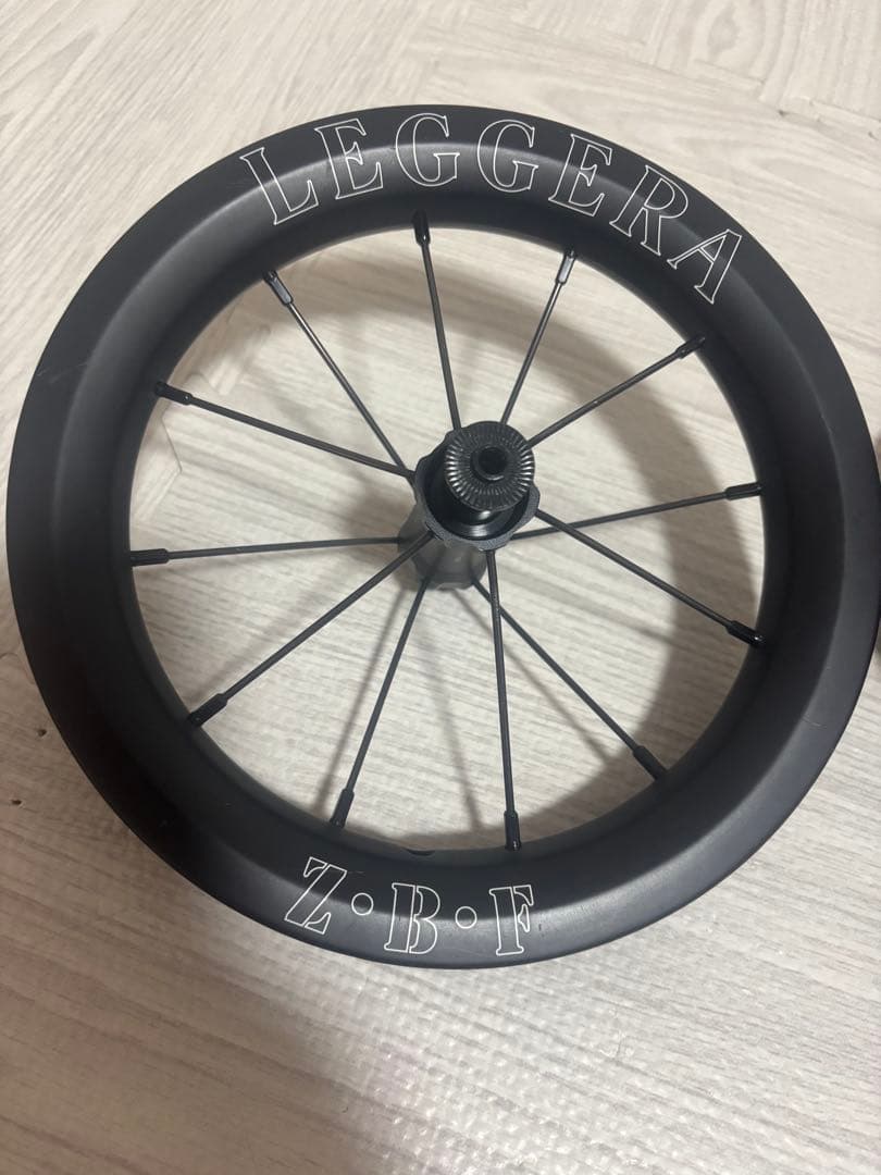 LEGGERA ゼロバイク　12インチ　ホイール　ストライダー　ランバイク