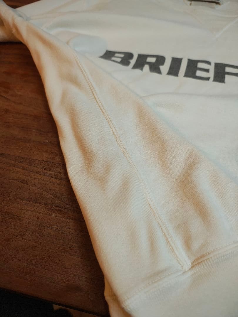 ブリーフィング×レミレリーフ コラボ スウェットトレーナー