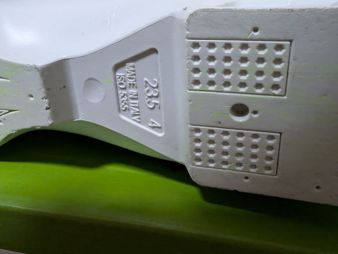 23/24 DALBELLO DRS SS 23.5cm 定価は120,000円