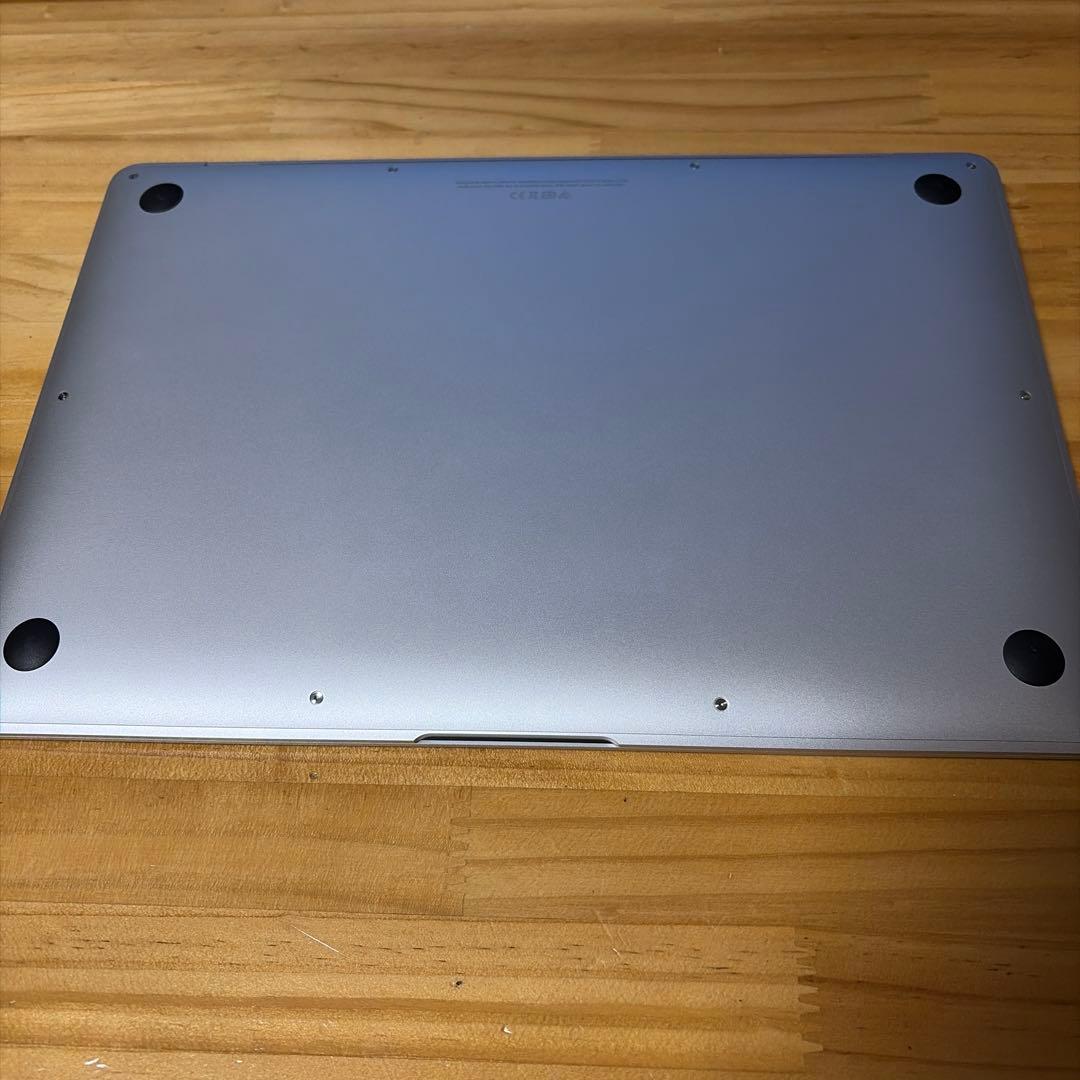 MacBookAir 2020 13.3インチM1 8GB 256GB シルバー