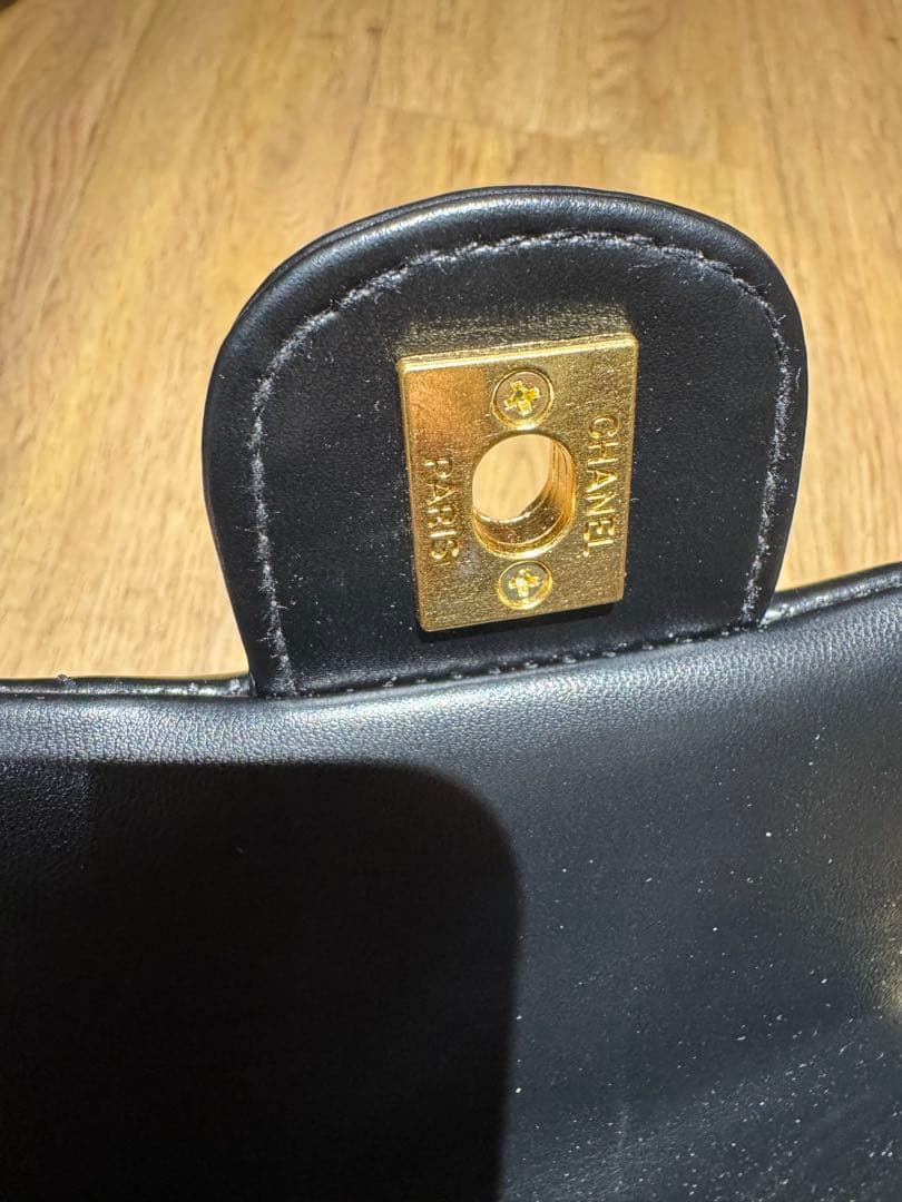 CHANEL ブラック キルティングチェーンバッグ　ノベルティ