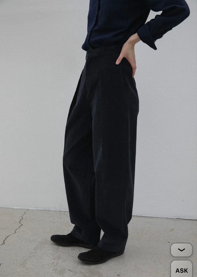 【OHOTORO】 Pot Tapered Corduroy Pants
