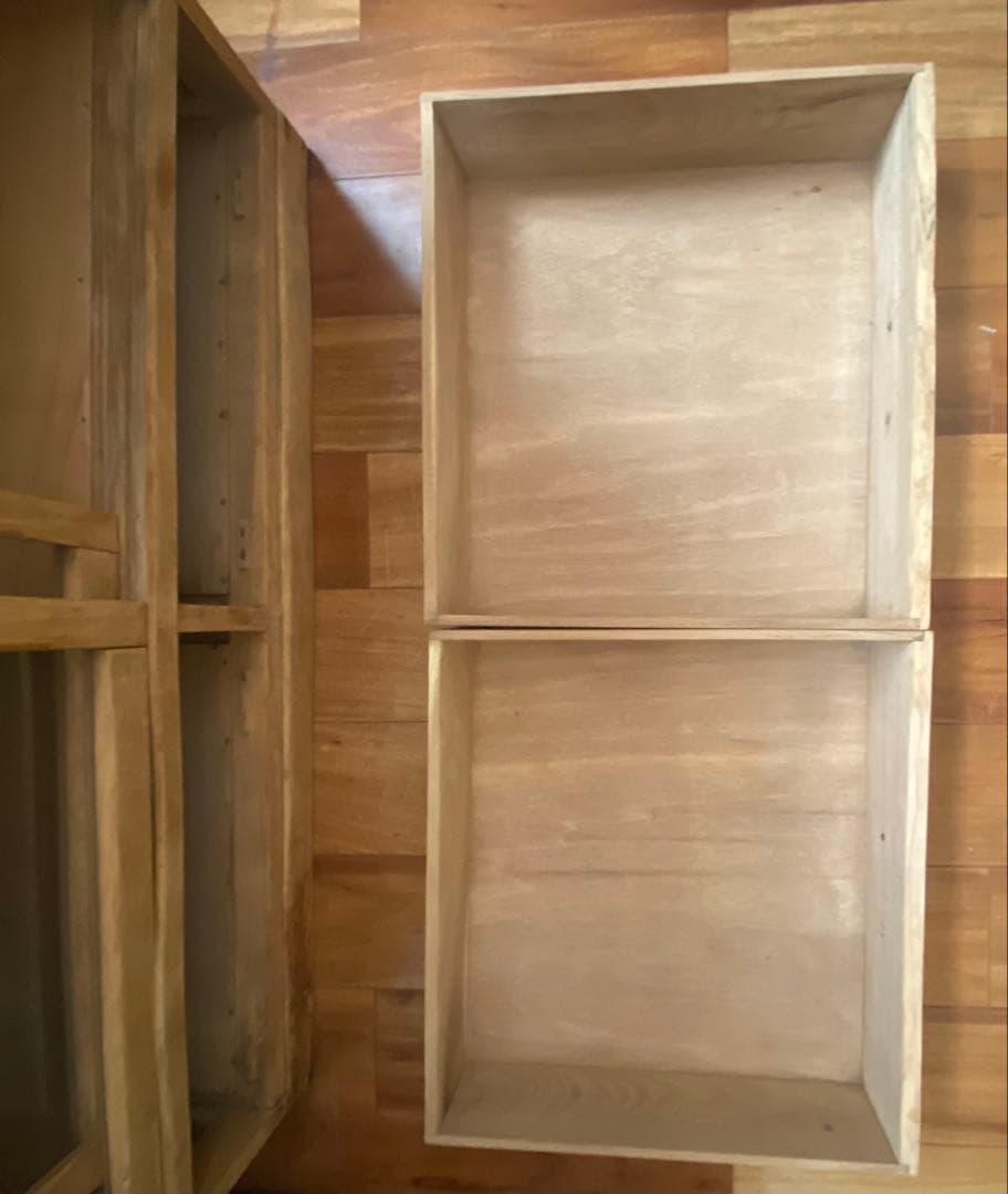 【送料込み】古い木の食器棚