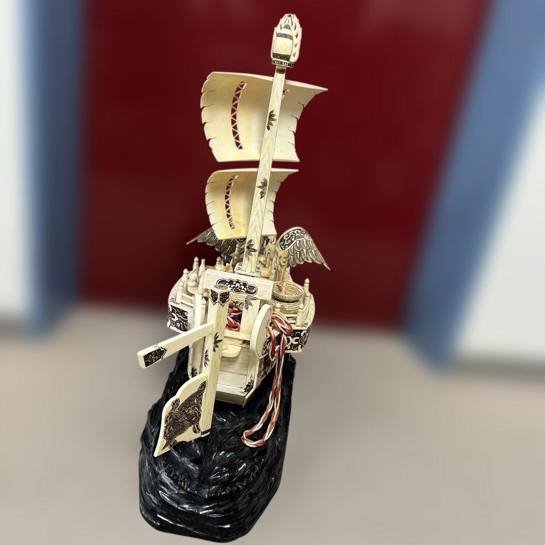 極上宝船　台込高さ約71㎝　宝船のみ5.8㌔　東Y7-1219☆2F