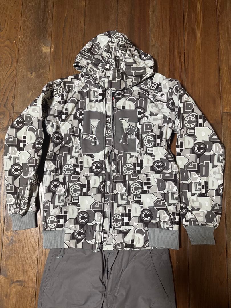 スノーボードウェア ジャケットとパンツセット