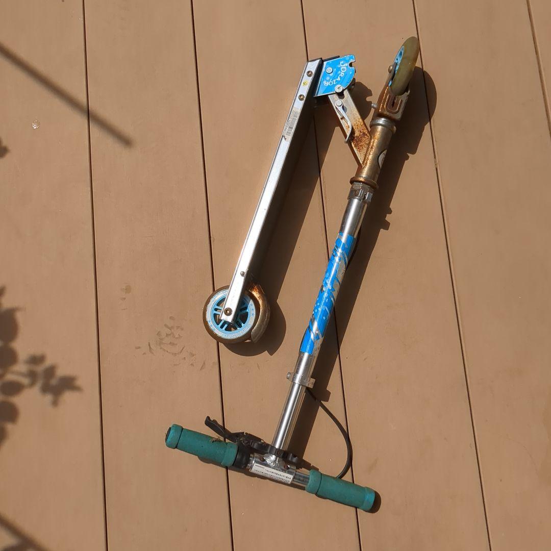 ☆中古☆ 20インチ 外装6段変速オートライト 付属時計バンド有 キック